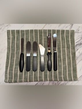 The Pampered Chef Assorted Spread Knives